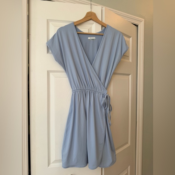 Women's Chill River blue Wrap Dress - Picture 4 of 7